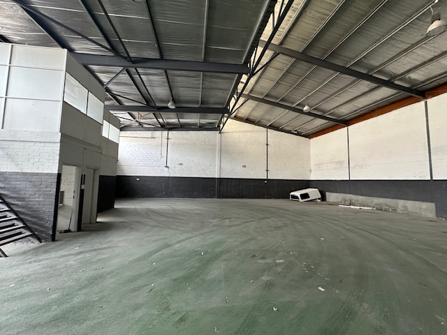 To Let commercial Property for Rent in Retreat Industrial Western Cape